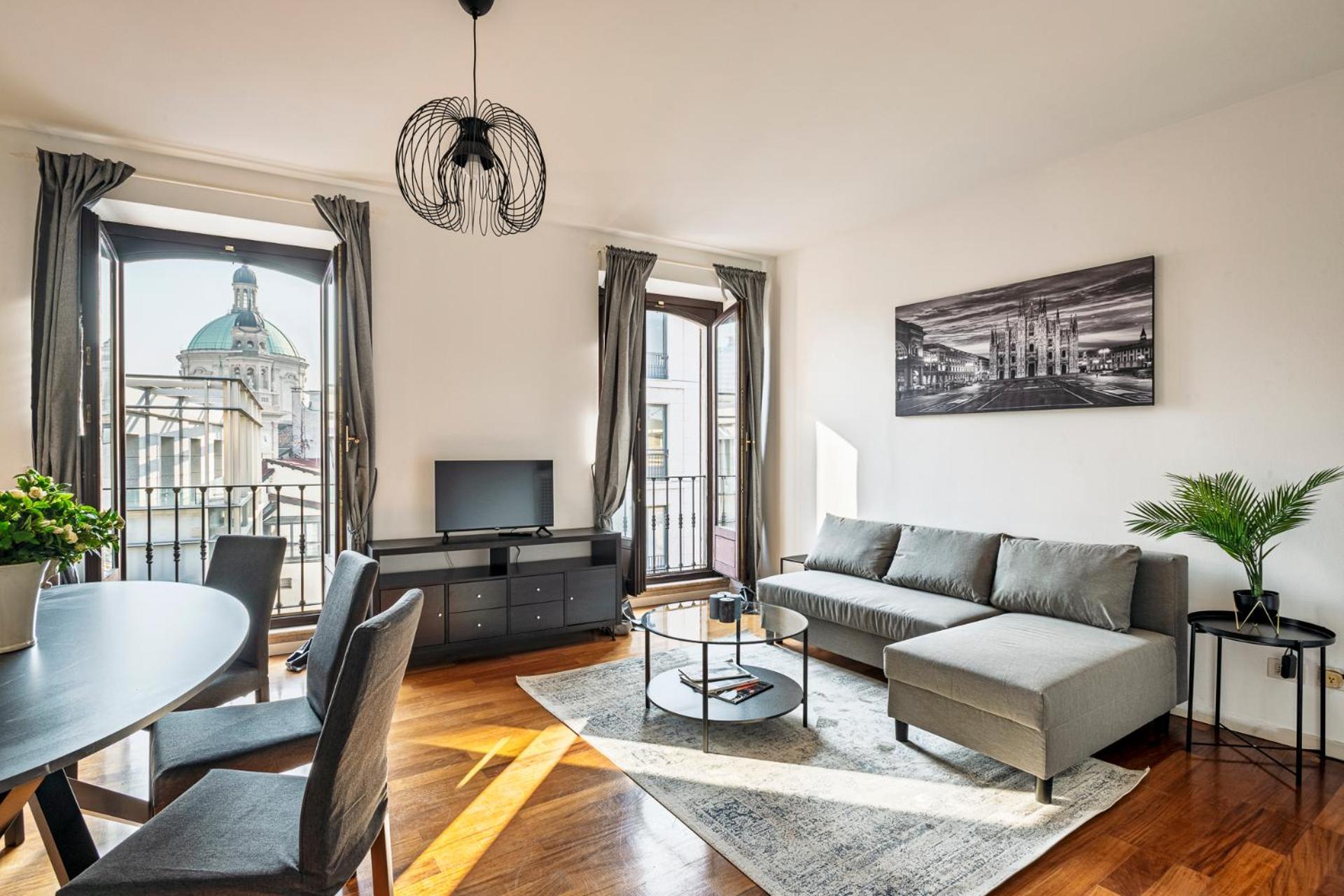 Elegant 2 Bedrooms Apartments Near Duomo Milano Eksteriør bilde