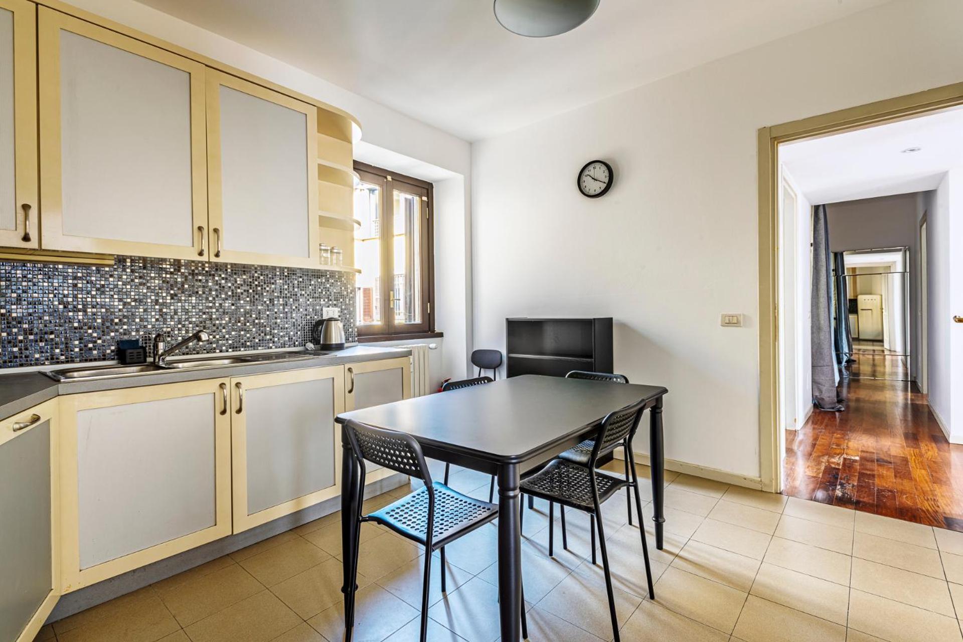 Elegant 2 Bedrooms Apartments Near Duomo Milano Eksteriør bilde